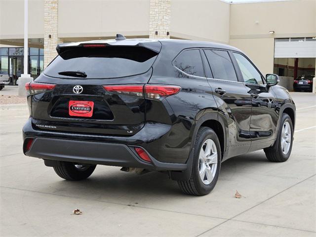 used 2023 Toyota Highlander car, priced at $32,498