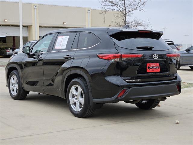 used 2023 Toyota Highlander car, priced at $32,498