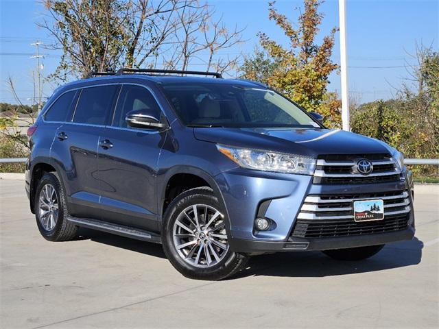 used 2019 Toyota Highlander car, priced at $22,991