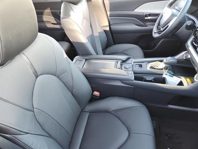 new 2026 Toyota Grand Highlander car, priced at $62,538