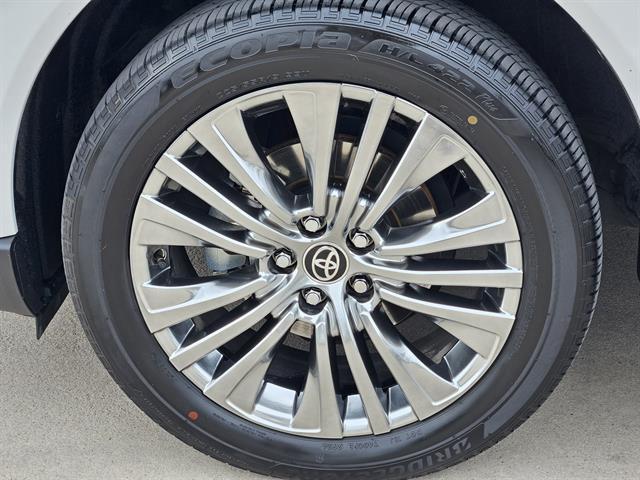 used 2024 Toyota Venza car, priced at $36,388