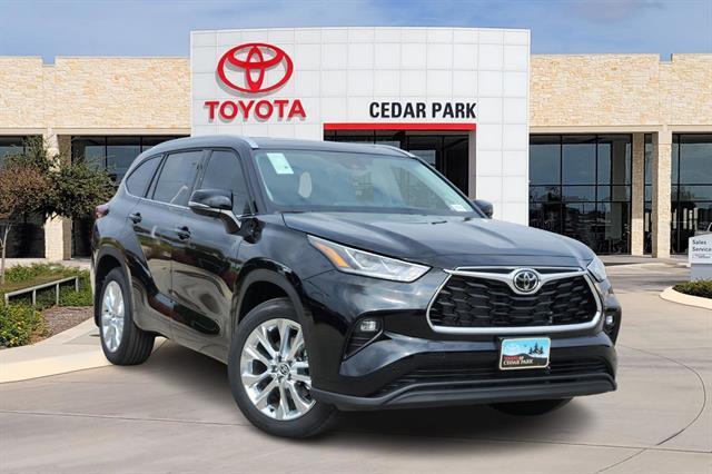 new 2026 Toyota Highlander car, priced at $52,103