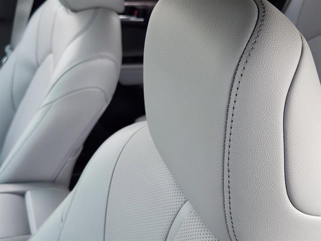 new 2026 Toyota Highlander car, priced at $52,103