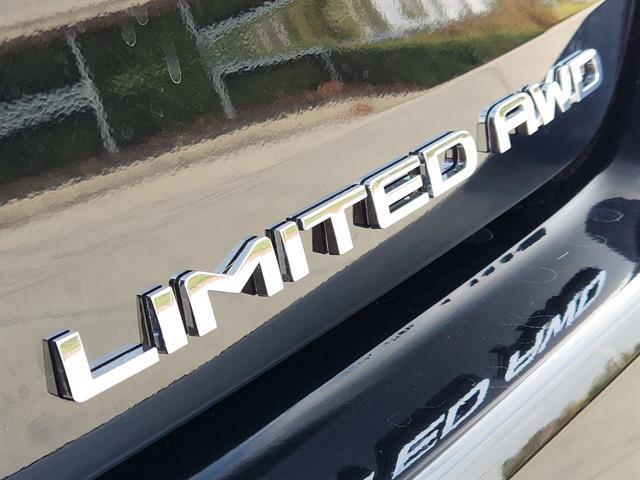 new 2026 Toyota Highlander car, priced at $52,103