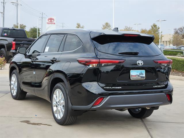 new 2026 Toyota Highlander car, priced at $52,103