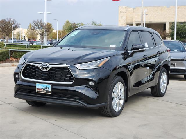 new 2026 Toyota Highlander car, priced at $52,103
