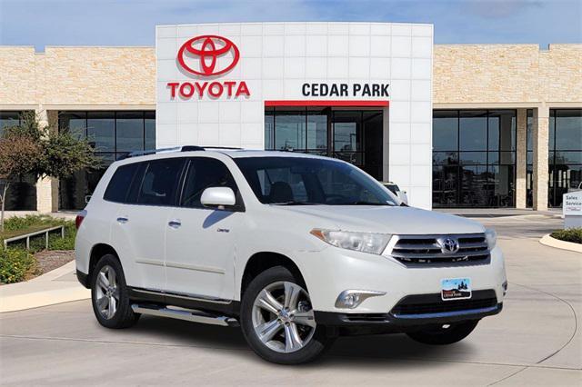 used 2012 Toyota Highlander car, priced at $14,692