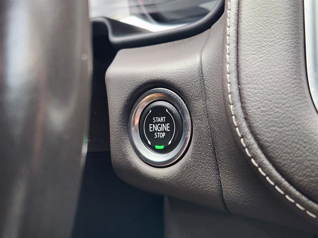 used 2021 Chevrolet Suburban car, priced at $30,998