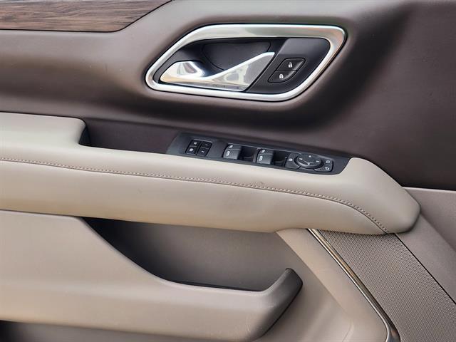 used 2021 Chevrolet Suburban car, priced at $30,998