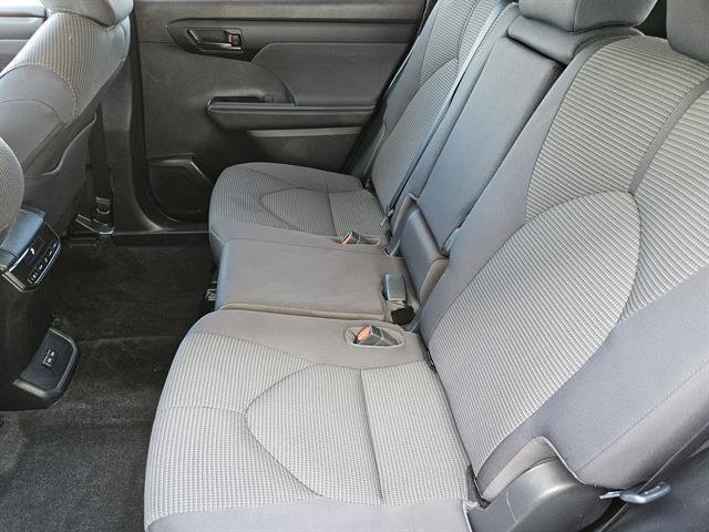 used 2023 Toyota Highlander car, priced at $35,372