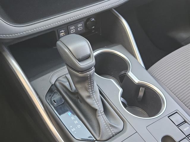 used 2023 Toyota Highlander car, priced at $35,372