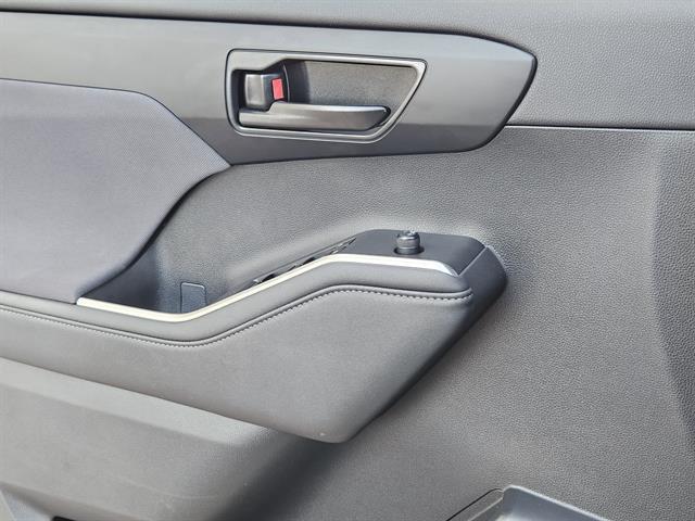 used 2023 Toyota Highlander car, priced at $35,372