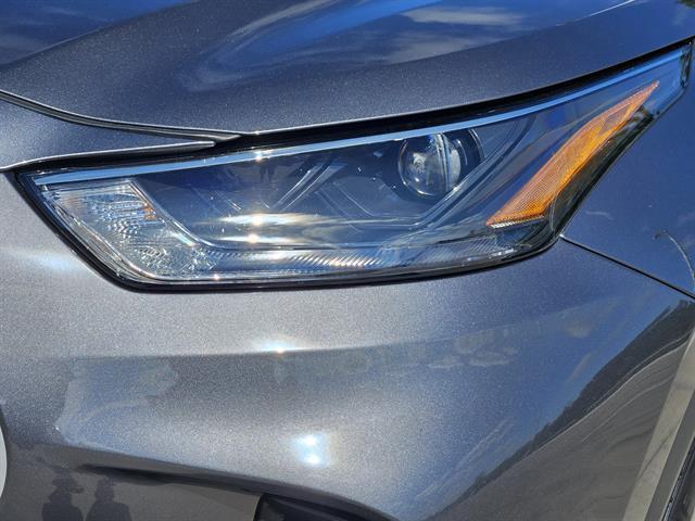 used 2023 Toyota Highlander car, priced at $35,372