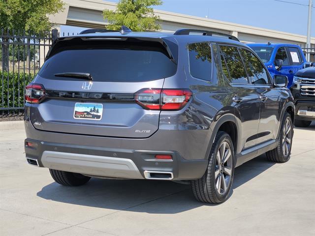 used 2023 Honda Pilot car, priced at $41,992
