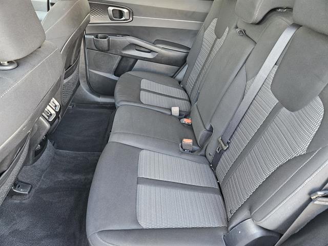 used 2023 Kia Sorento car, priced at $22,326