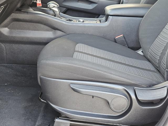 used 2023 Kia Sorento car, priced at $22,326