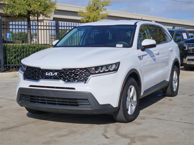 used 2023 Kia Sorento car, priced at $22,326