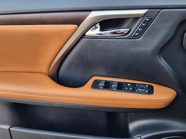 used 2022 Lexus RX 350 car, priced at $37,632