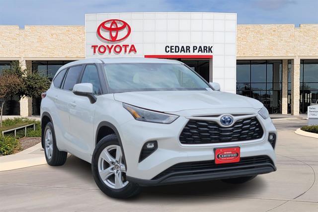 used 2023 Toyota Highlander Hybrid car, priced at $39,871