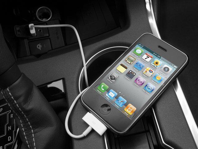 used 2016 Toyota Camry Hybrid car, priced at $17,991