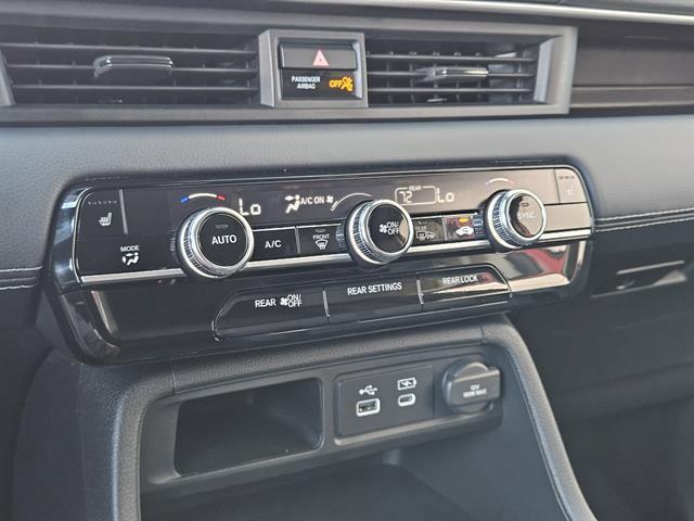 used 2024 Honda Pilot car, priced at $42,991