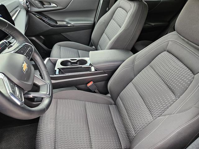 used 2025 Chevrolet Equinox car, priced at $25,344