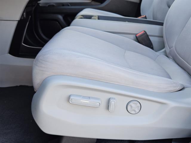 used 2018 Honda Odyssey car, priced at $16,498