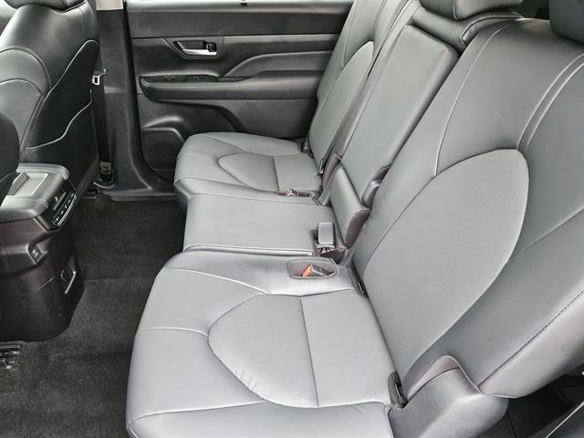 used 2025 Toyota Grand Highlander car, priced at $45,691
