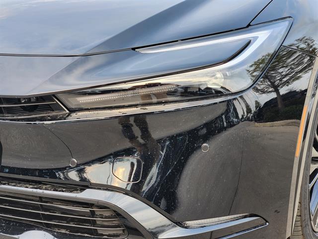 new 2026 Toyota Prius Plug-In Hybrid car, priced at $41,028