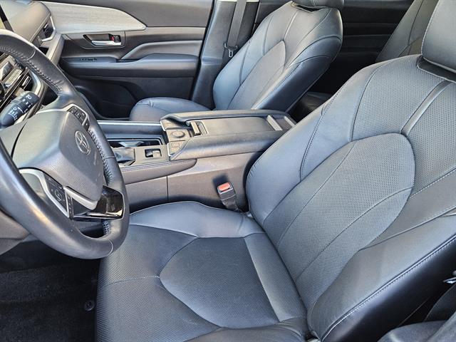used 2024 Toyota Grand Highlander car, priced at $44,888