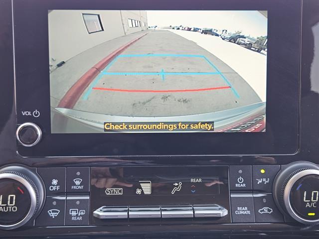 used 2024 Toyota Highlander car, priced at $34,799