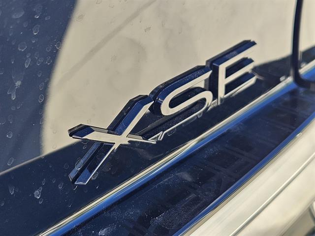 new 2025 Toyota Prius Plug-In Hybrid car, priced at $39,661