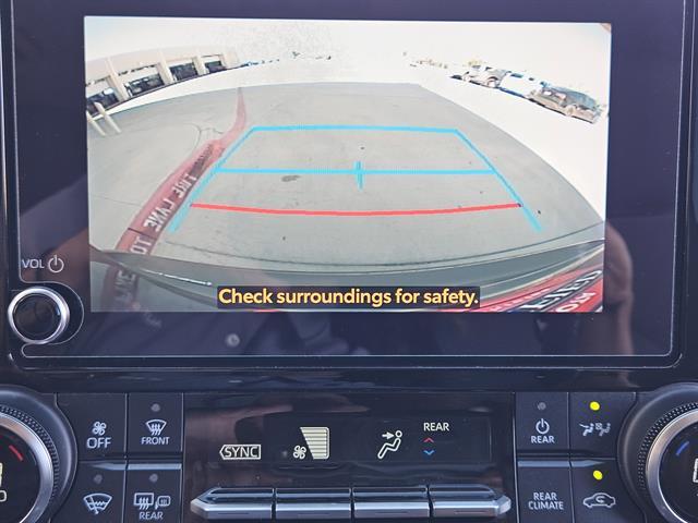 used 2023 Toyota Highlander Hybrid car, priced at $35,491