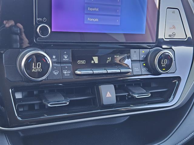 used 2023 Toyota Highlander Hybrid car, priced at $35,491