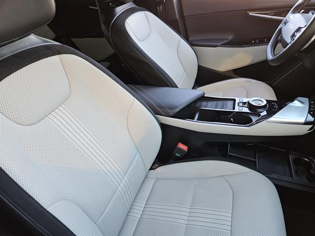 used 2022 Kia EV6 car, priced at $24,388