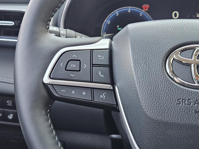 used 2024 Toyota Highlander car, priced at $47,991