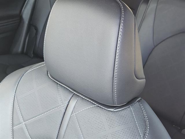 used 2024 Toyota Highlander car, priced at $47,991