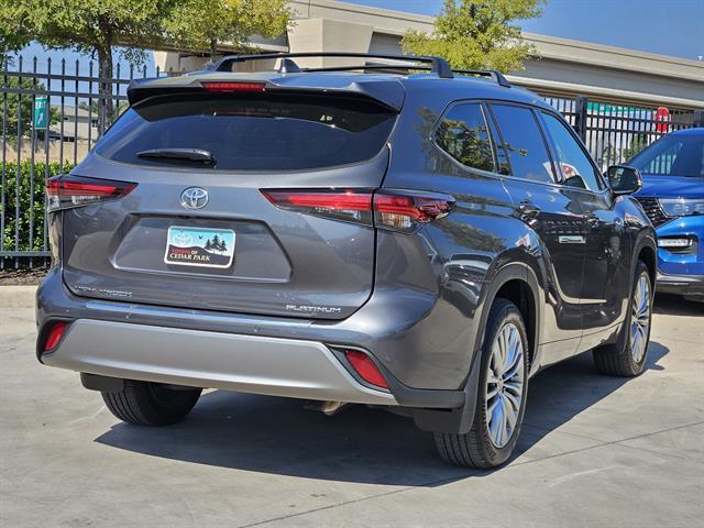 used 2024 Toyota Highlander car, priced at $47,991