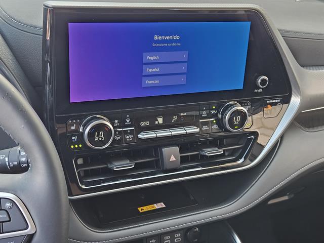 used 2024 Toyota Highlander car, priced at $47,991