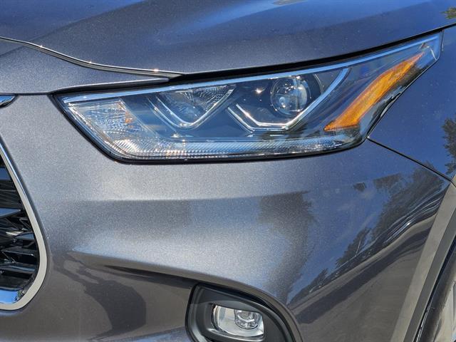 used 2024 Toyota Highlander car, priced at $47,991