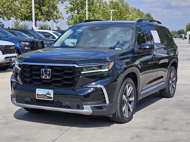 used 2023 Honda Pilot car, priced at $38,495