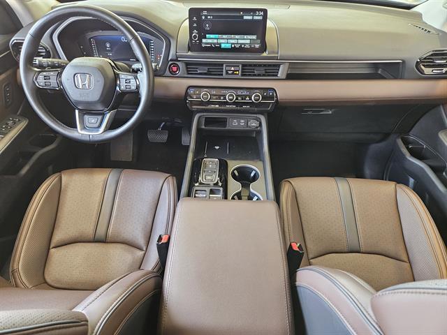 used 2023 Honda Pilot car, priced at $38,495