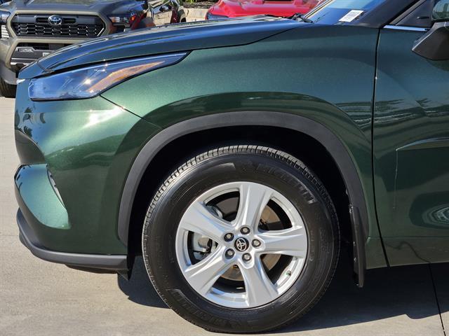 used 2024 Toyota Highlander car, priced at $37,291