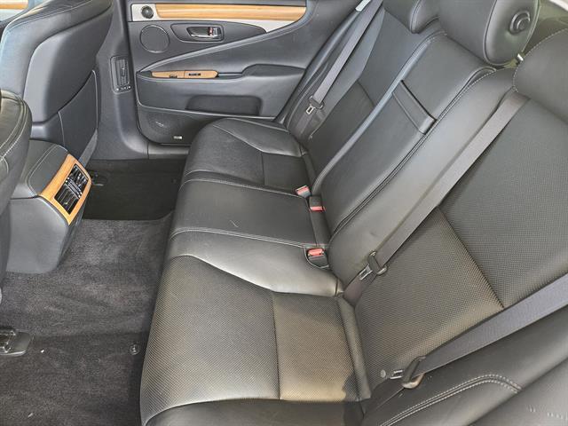 used 2014 Lexus LS 460 car, priced at $22,345