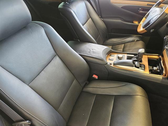 used 2014 Lexus LS 460 car, priced at $22,345
