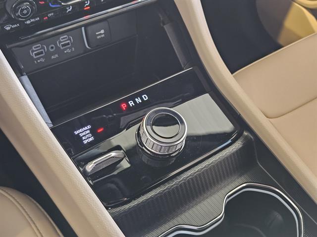 used 2024 Jeep Grand Cherokee car, priced at $34,777