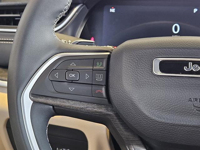 used 2024 Jeep Grand Cherokee car, priced at $34,777
