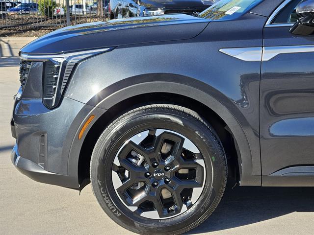 used 2024 Kia Sorento car, priced at $27,269