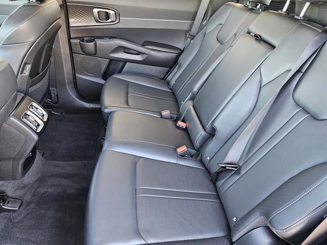 used 2024 Kia Sorento car, priced at $27,269