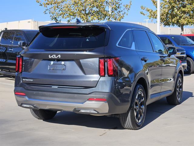used 2024 Kia Sorento car, priced at $27,269
